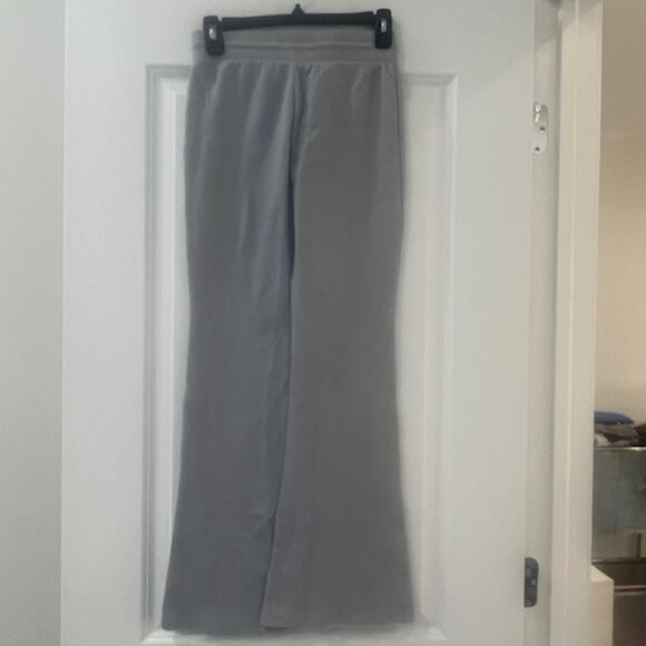 ARITZIA Sunday Best Baby Thermal Waffle SweatPants Joggers - Size XS Grey/Blue - Picture 5 of 5